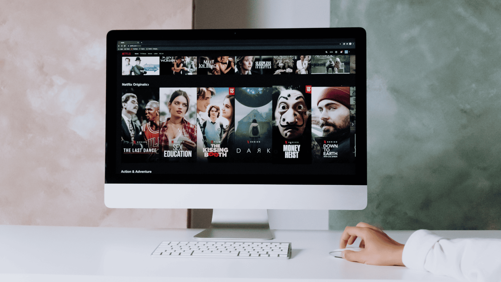 catalogo netflix su schermo del computer